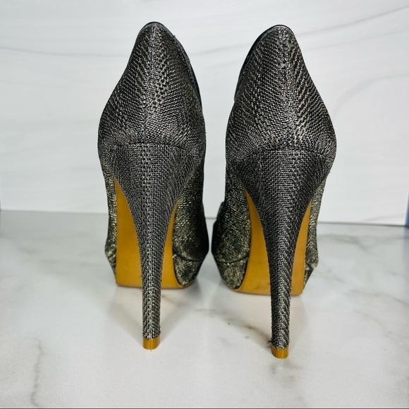 Zara Silver Sparkly Bow High Heels- Size 37- 4.5 Inch Heels - Picture 3 of 9